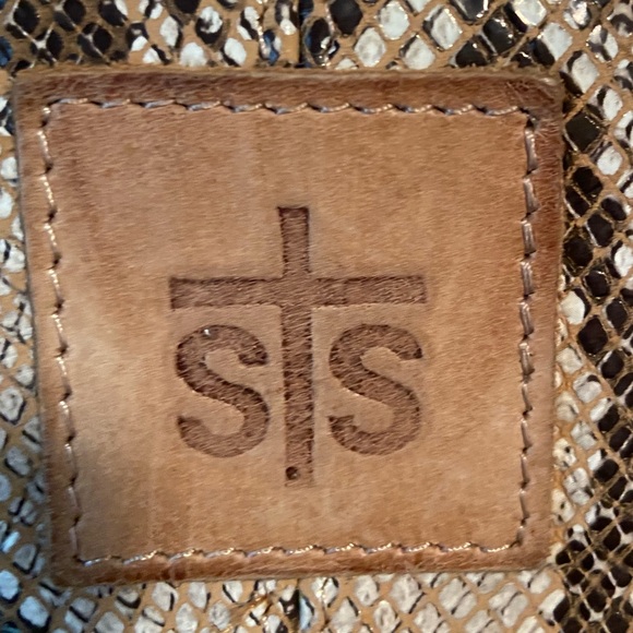 STS Ranchwear Tan and Cream Hobo Bag - Picture 6 of 16